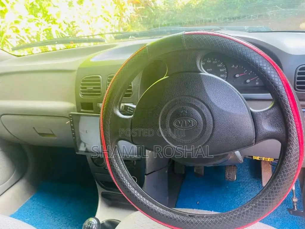 Kia Rio 2001 Car (Used)