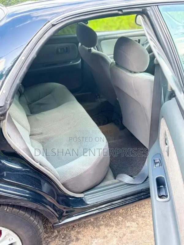 Nissan Presea 2004 Car (Used)