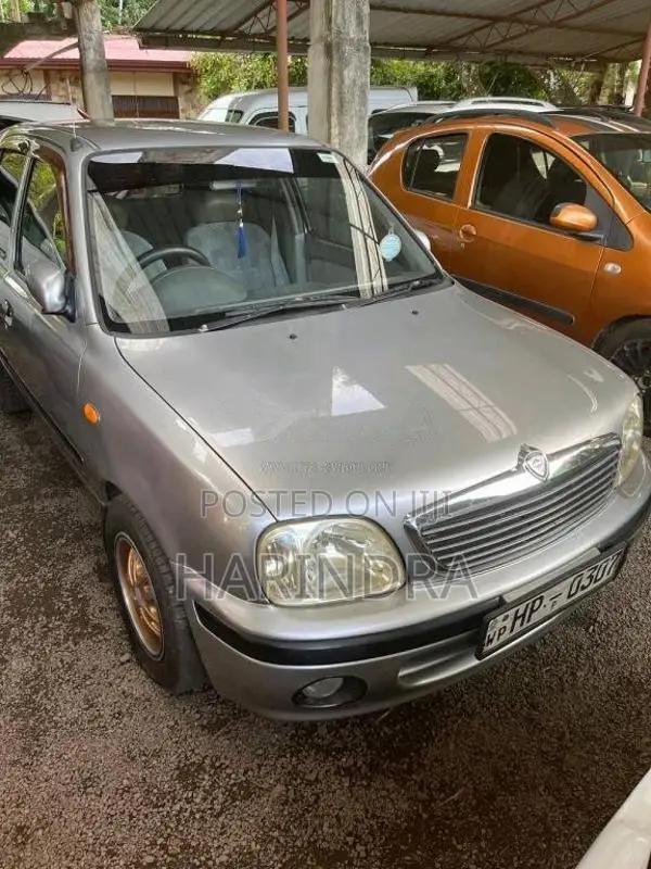 Nissan March K11 2000 Car (Used)