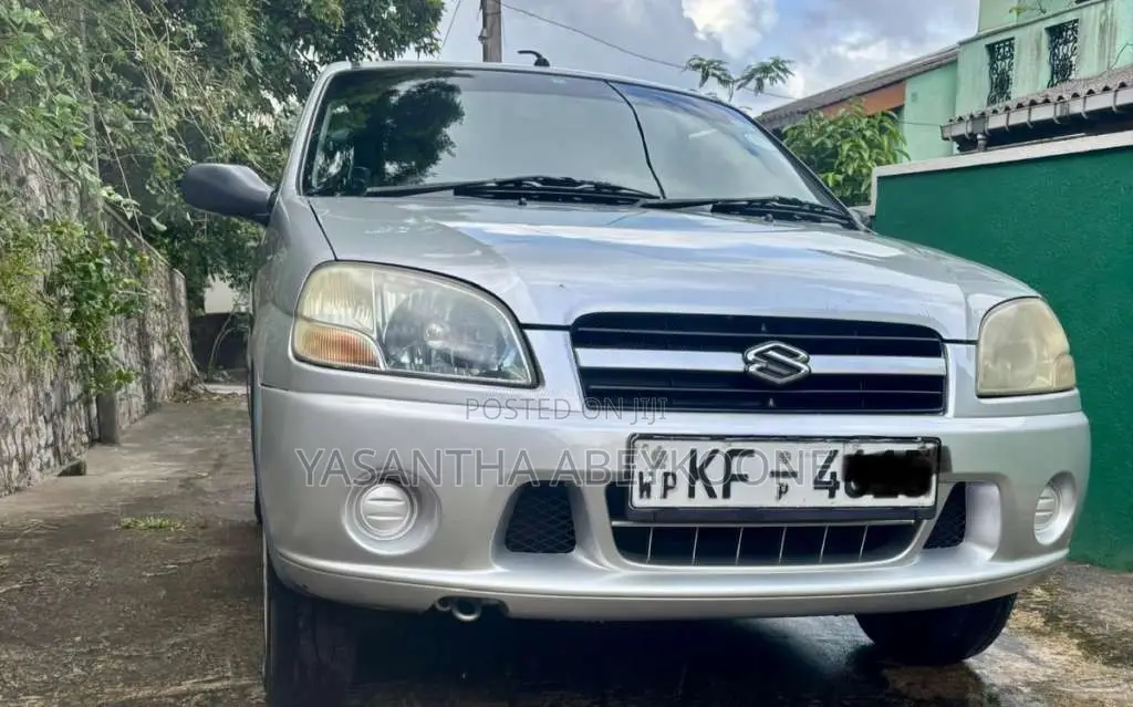 Suzuki Swift 2005 Car (Used)