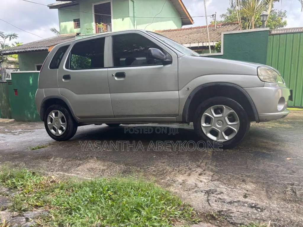 Suzuki Swift 2005 Car (Used)