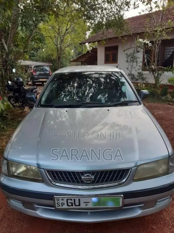 Nissan FB15 2000 Car (Used)