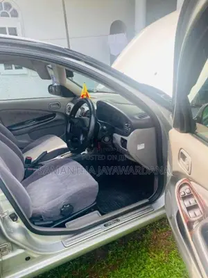 Nissan N16 2001 Car (Used)