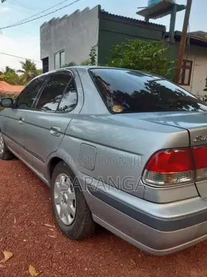 Nissan FB15 2000 Car (Used)
