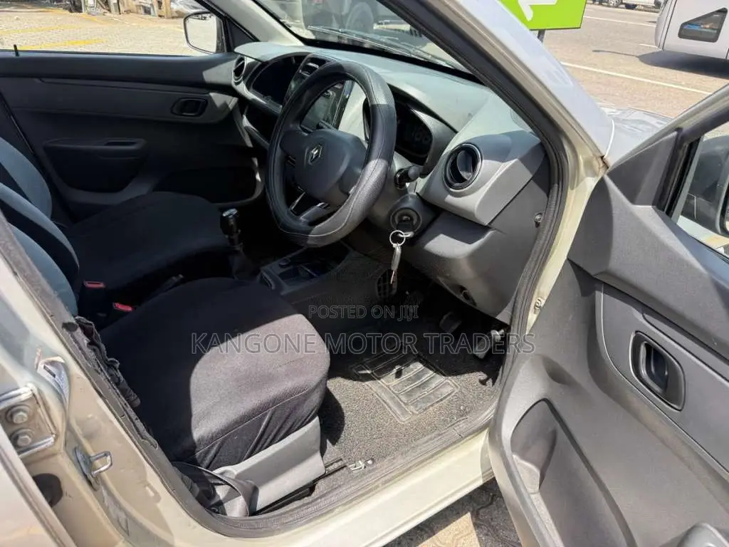 Renault Kwid 2017 Car (Used)