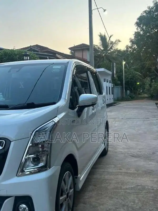 Suzuki Wagon R Stingray 2018 Car (Used)