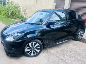 Suzuki Swift 2017 Car (Used)