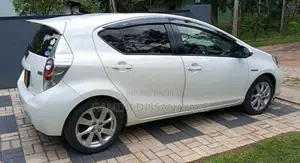 Toyota Aqua G 2013 Car (Used)