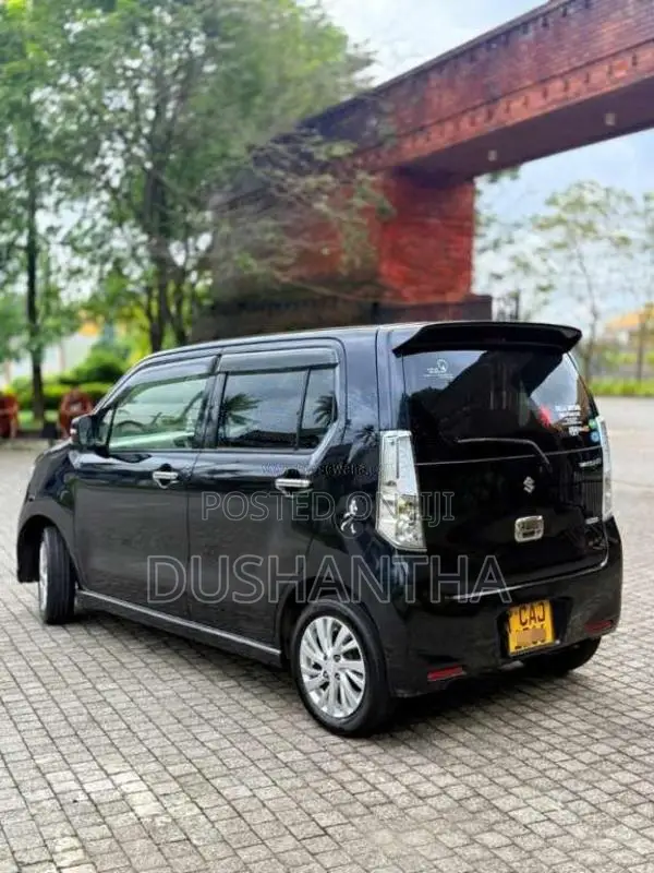Suzuki Wagon R FZ 2014 Car (Used)