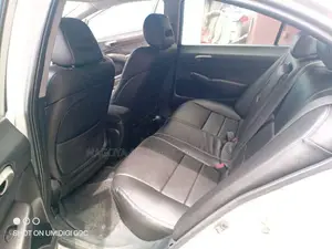 Honda CIVIC FD3 2010 Car (Used)
