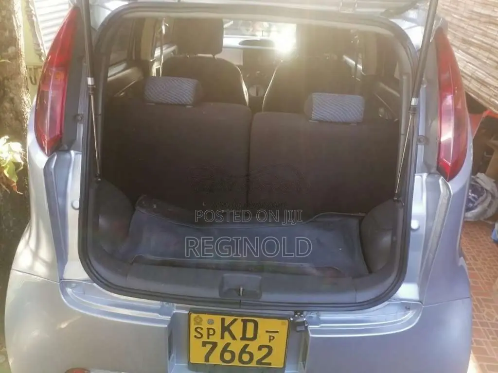 Subaru R2 2004 Car (Used)