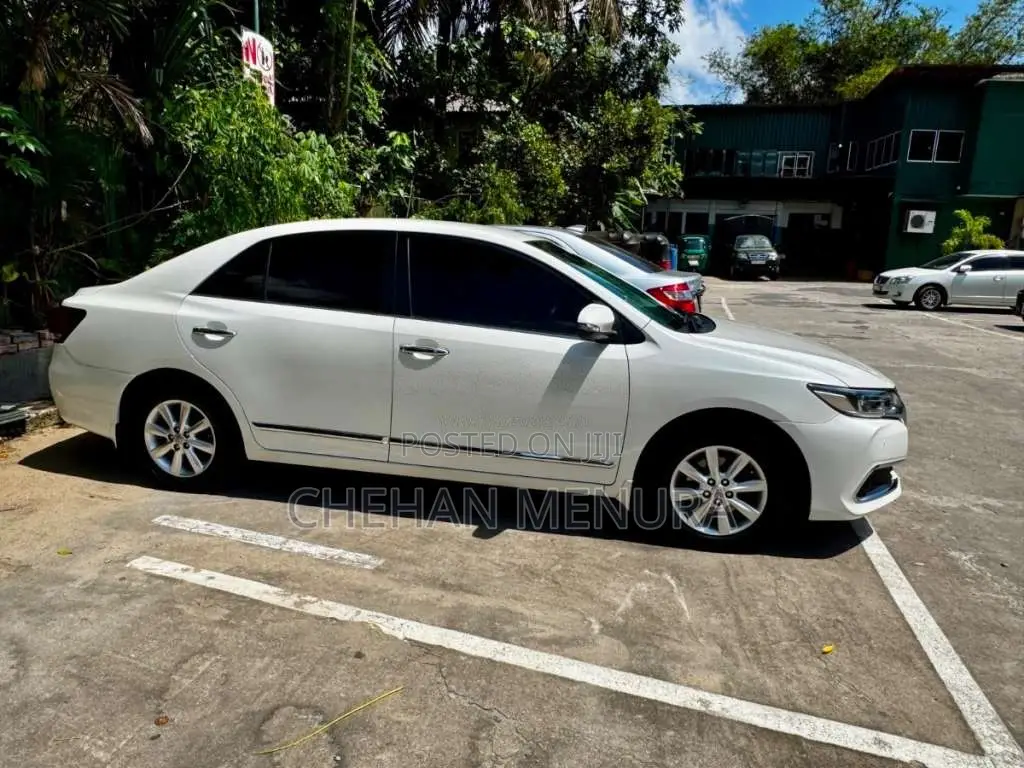 Toyota Premio 2020 Car (Used)