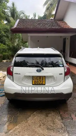 Toyota Aqua X Urban 2015 Car (Used)