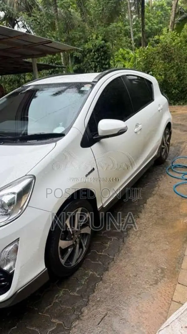 Toyota Aqua X Urban 2015 Car (Used)