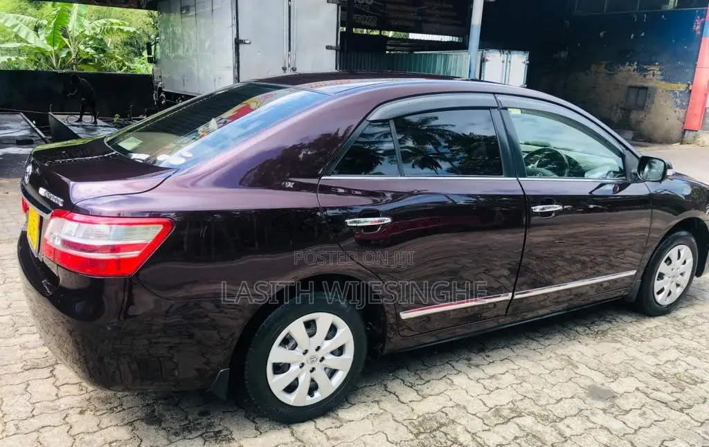 Toyota Premio 2012 Car (Used)