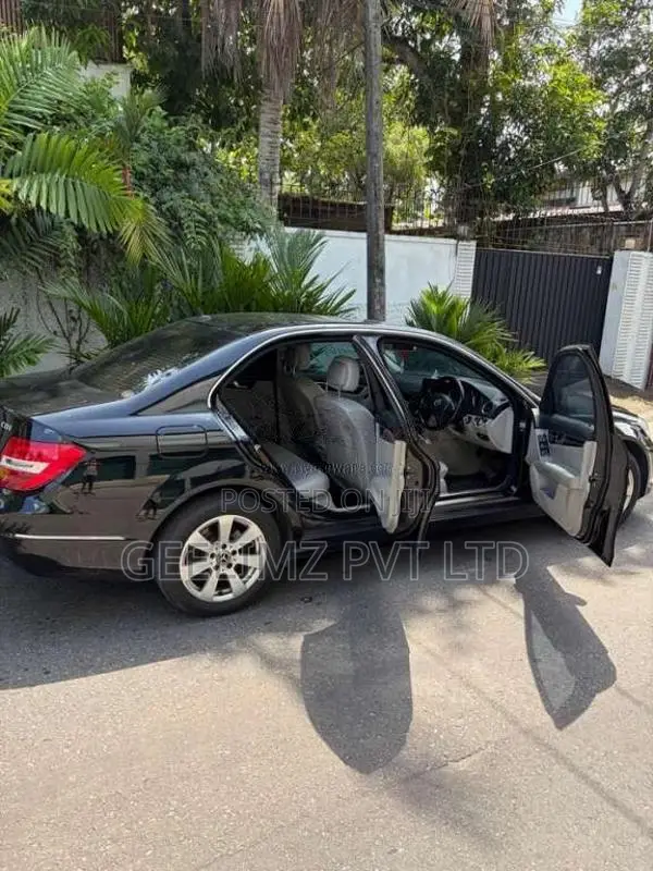 Mercedes-Benz C220 2013 Car (Used)