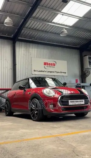 Mini Cooper 2014 Car (Used)