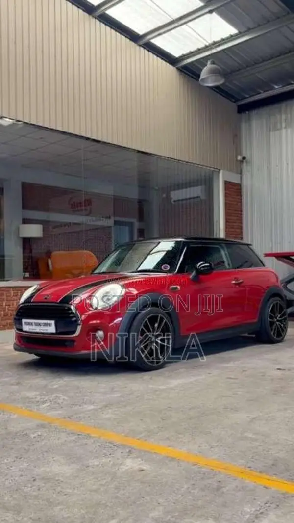 Mini Cooper 2014 Car (Used)