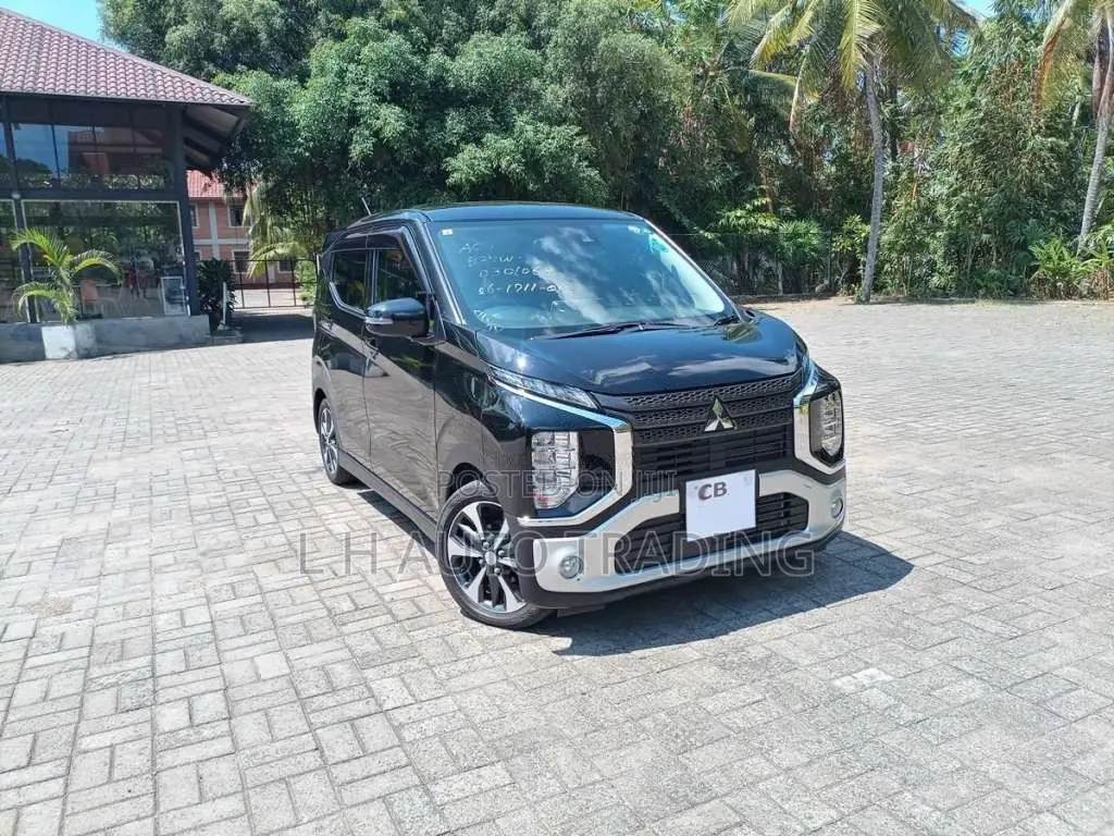 Mitsubishi EK X Cross Turbo 2023 Car (Used)
