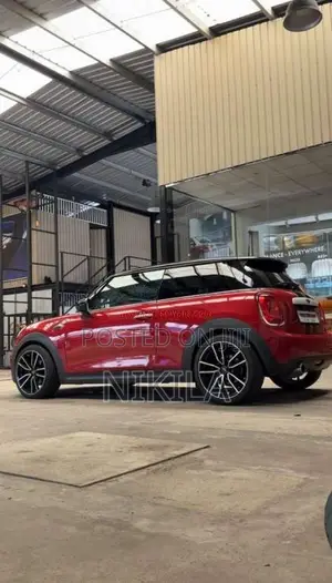 Mini Cooper 2014 Car (Used)