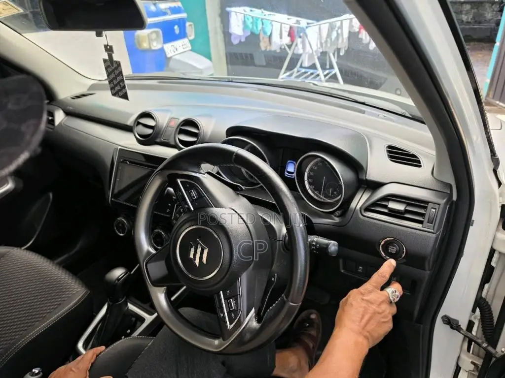 Suzuki Swift RS 2017 Car (Used)