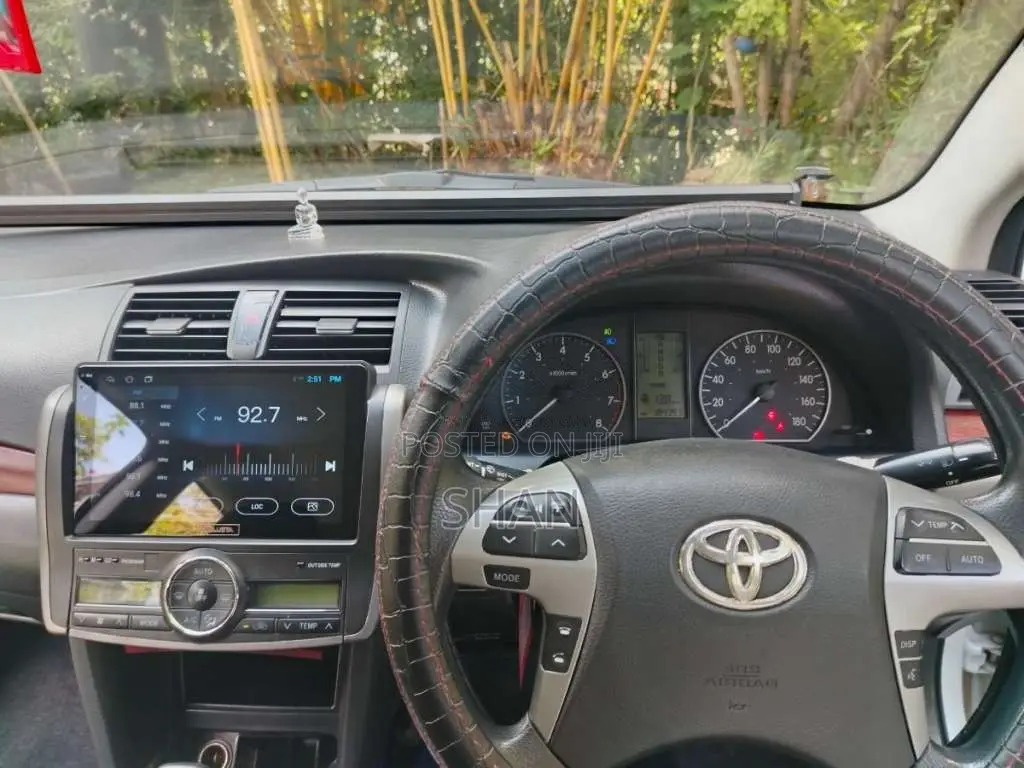 Toyota Premio 2011 Car (Used)