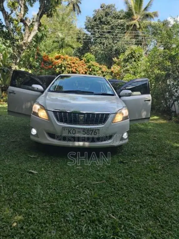 Toyota Premio 2011 Car (Used)