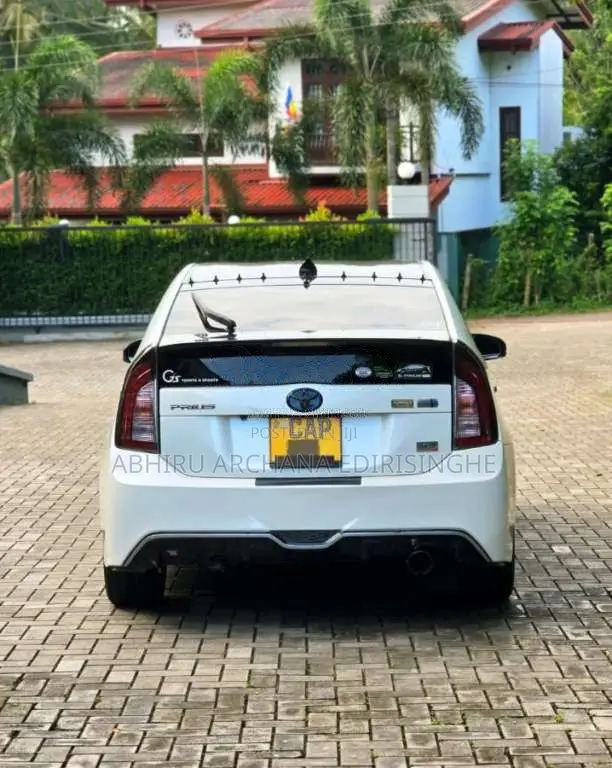 Toyota Prius G Sport 2013 Car (Used)