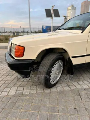 Mercedes-Benz 201 190 E Baby 1992 Car (Used)