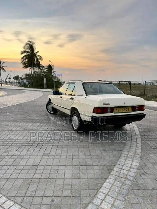 Mercedes-Benz 201 190 E Baby 1992 Car (Used)