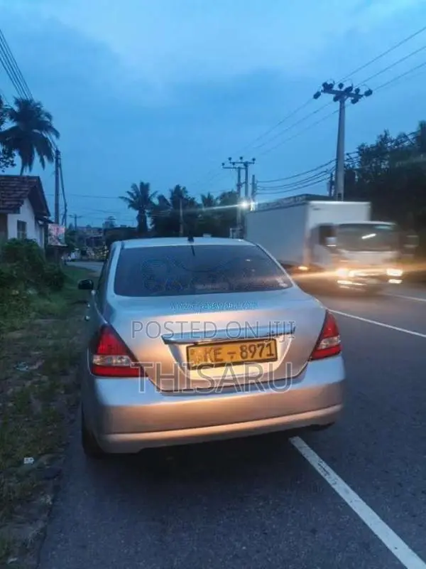 Nissan Tiida 2007 Car (Used)