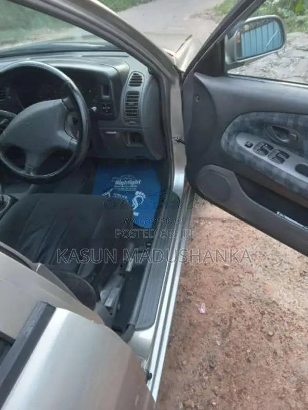 Mitsubishi Lancer Ck2 2002 Car (Used)