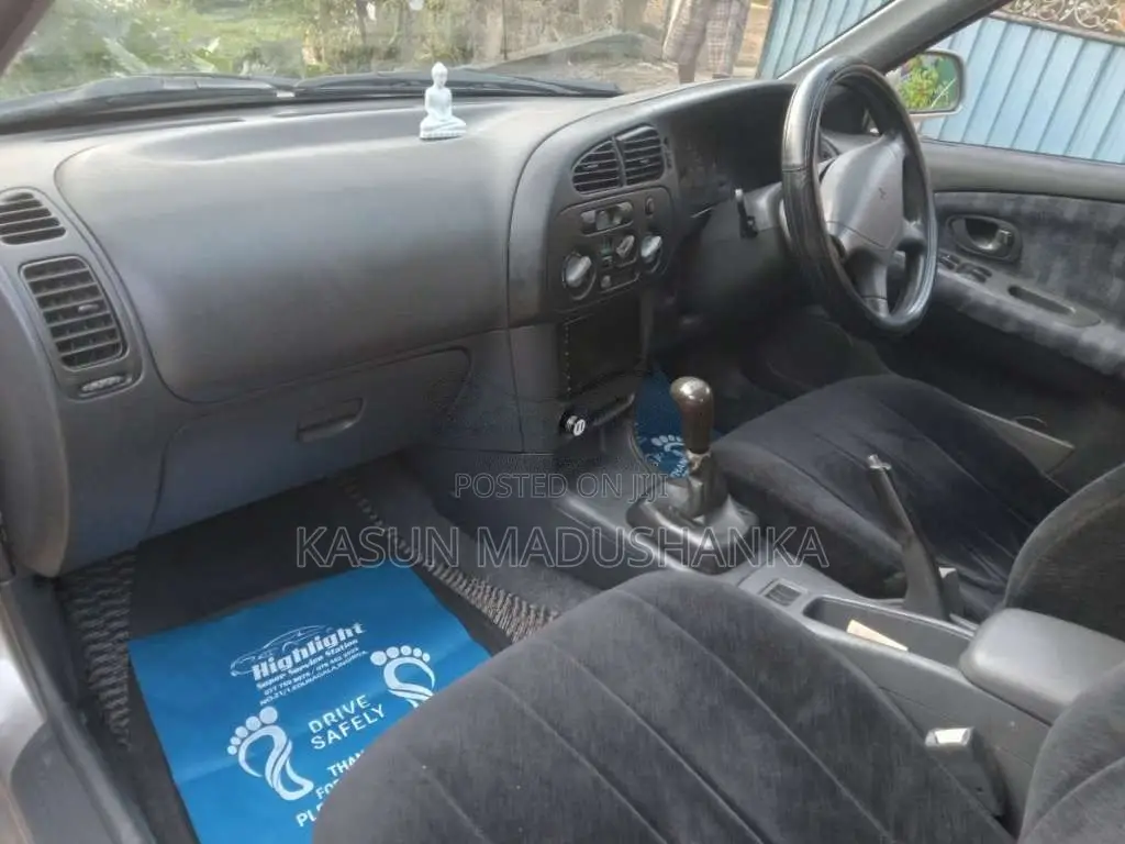 Mitsubishi Lancer Ck2 2002 Car (Used)