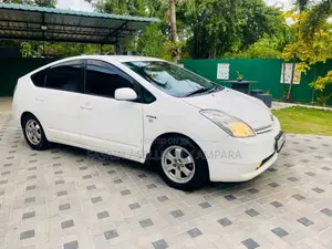 Toyota Prius 20 2013 Car (Used)