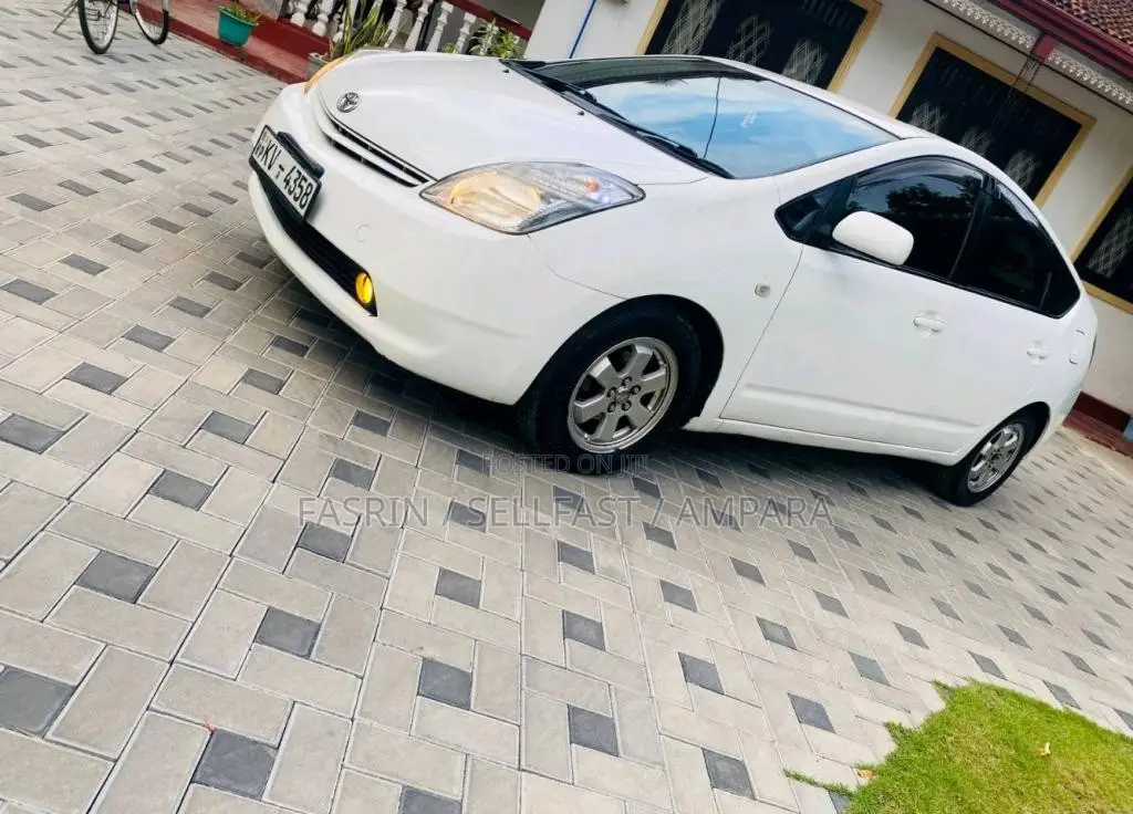 Toyota Prius 20 2013 Car (Used)