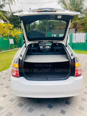 Toyota Prius 20 2013 Car (Used)