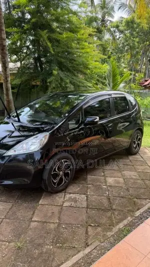 Honda Fit GP1 2011 Car (Used)
