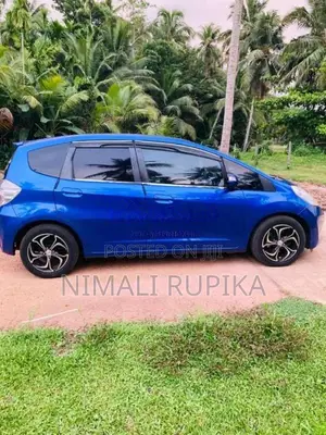 Honda Fit 2010 Car (Used)