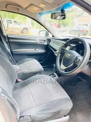 Toyota Axio 2015 Car (Used)