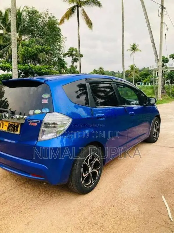 Honda Fit 2010 Car (Used)