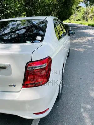 Toyota Axio G 2015 Car (Used)
