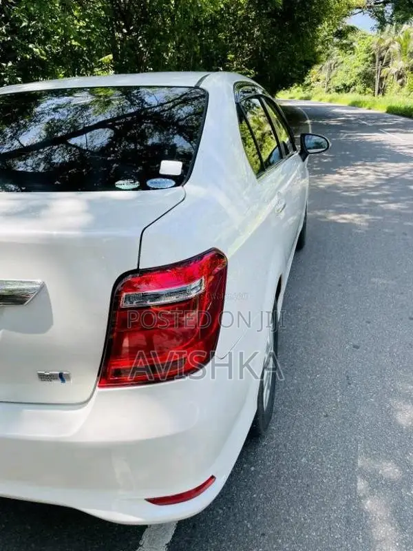 Toyota Axio G 2015 Car (Used)