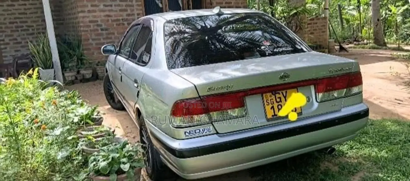 Nissan FB15 2000 Car (Used)