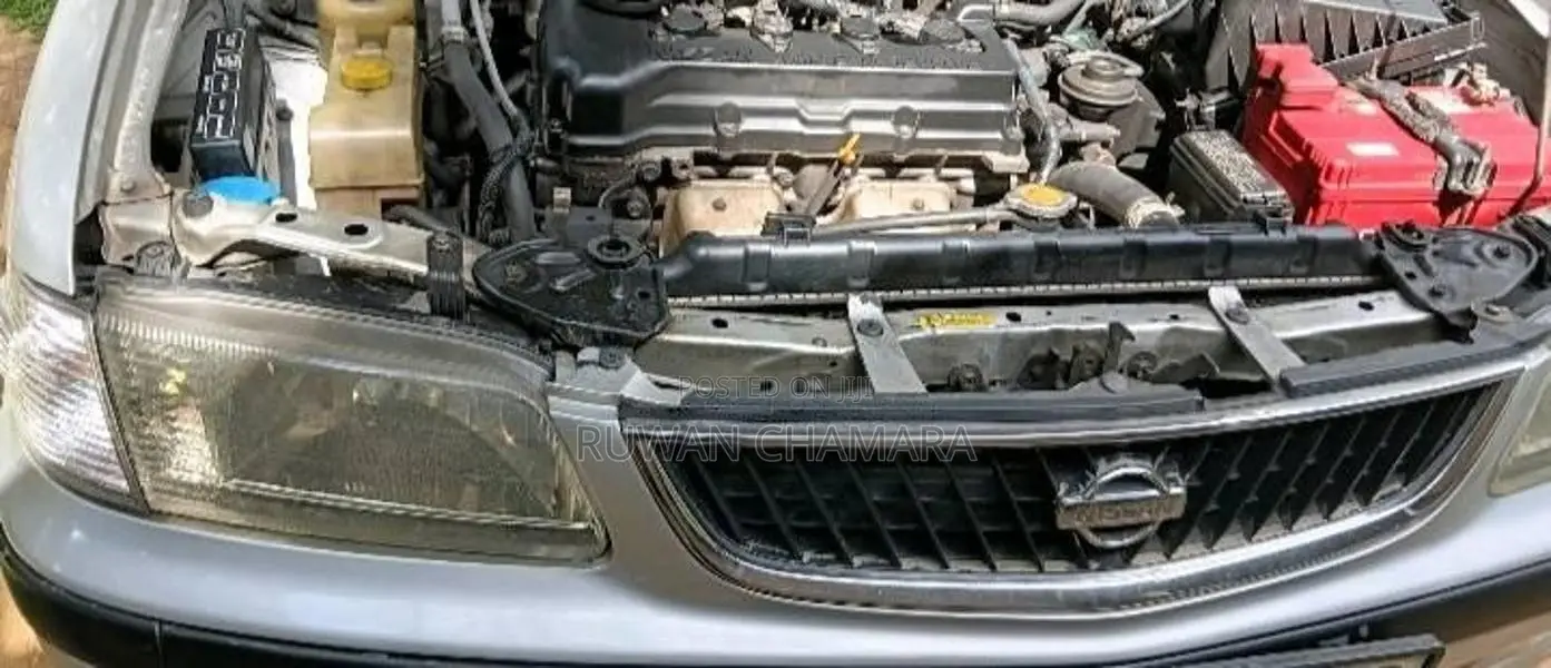 Nissan FB15 2000 Car (Used)