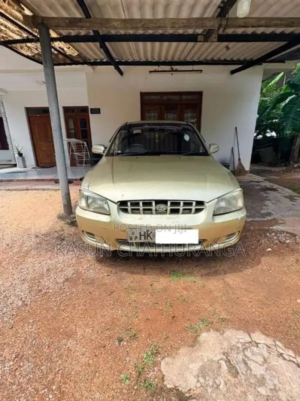 Hyundai Accent 2000 Car (Used)