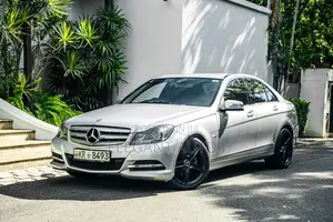 Mercedes-Benz C180 2011 Car (Used)