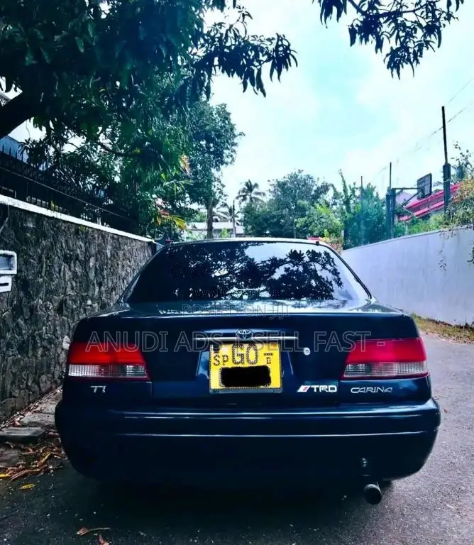 Toyota Carina 2002 Car (Used)