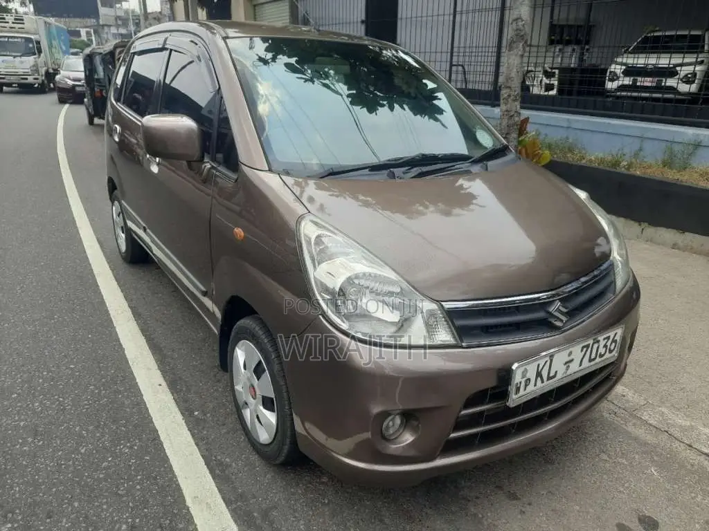 Suzuki Estilo 2010 Car (Used)
