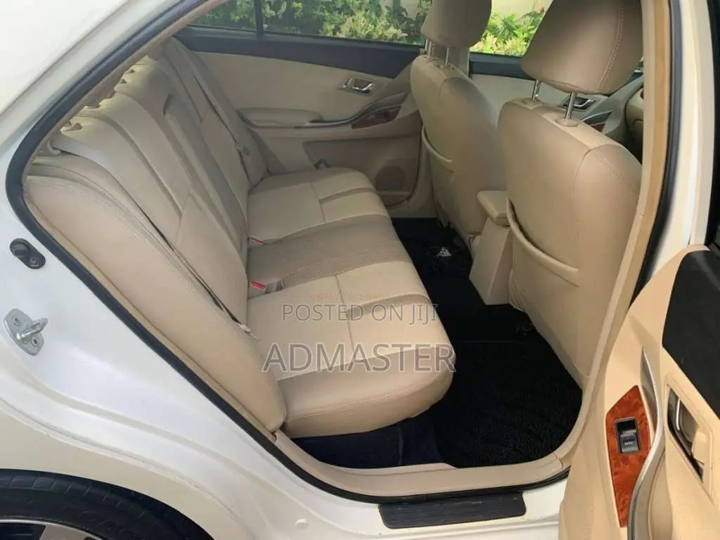 Toyota Premio G Superior 2013 Car (Used)