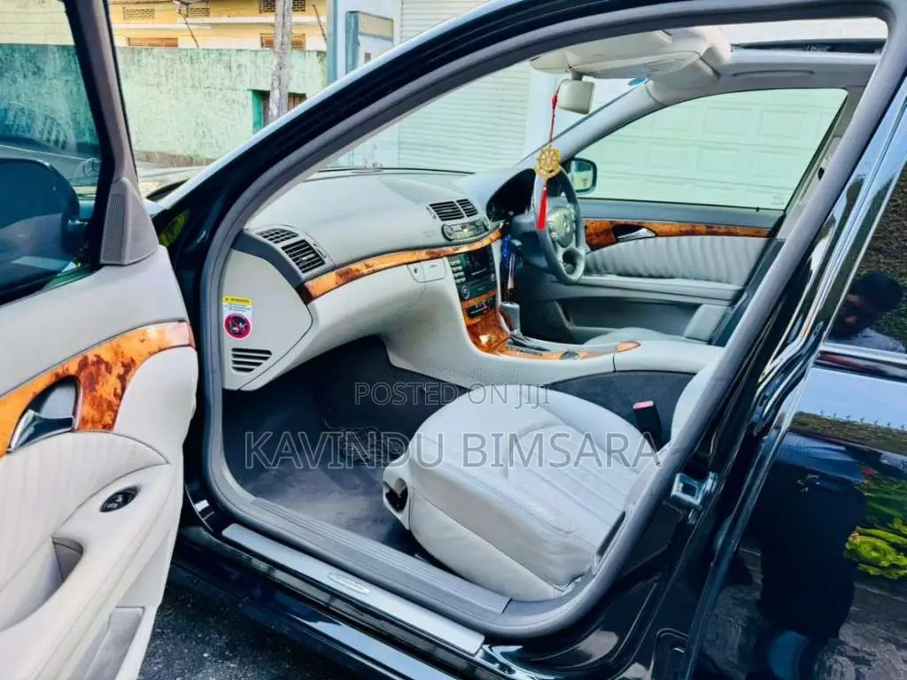 Mercedes-Benz E280 2007 Car (Used)